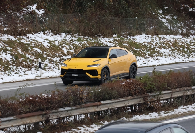 Lamborghini Urus S