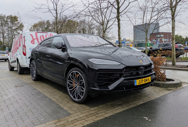 Lamborghini Urus SE