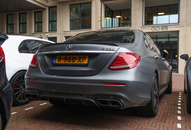 Mercedes-AMG E 63 S W213