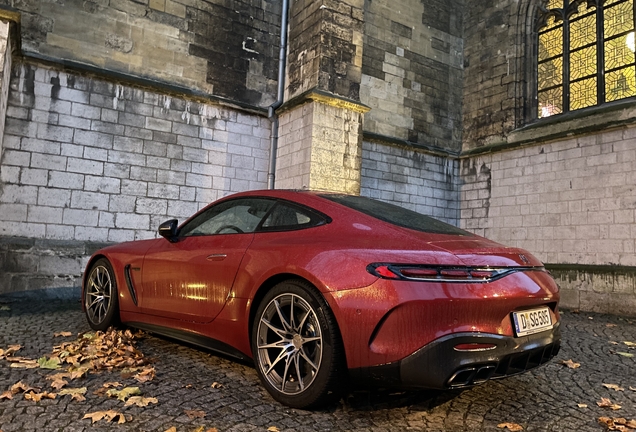 Mercedes-AMG GT 63 C192