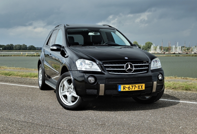 Mercedes-Benz ML 63 AMG W164