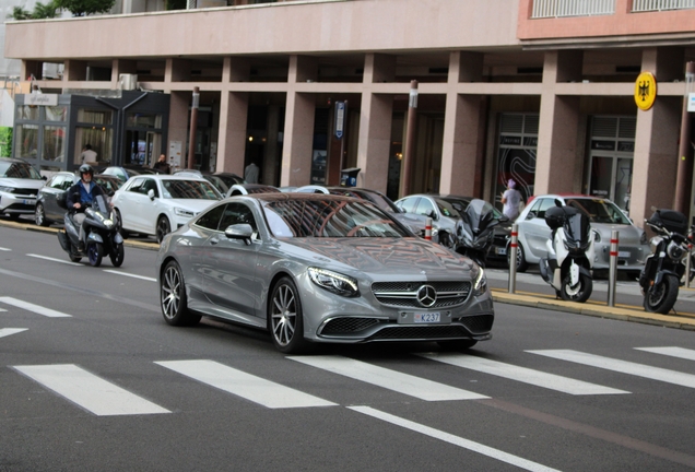 Mercedes-Benz S 63 AMG Coupé C217