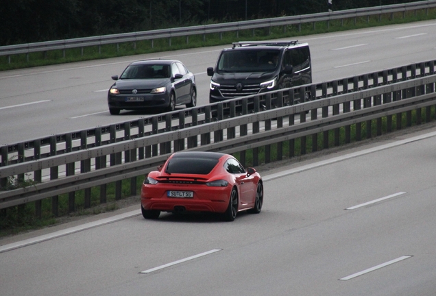 Porsche 718 Cayman S