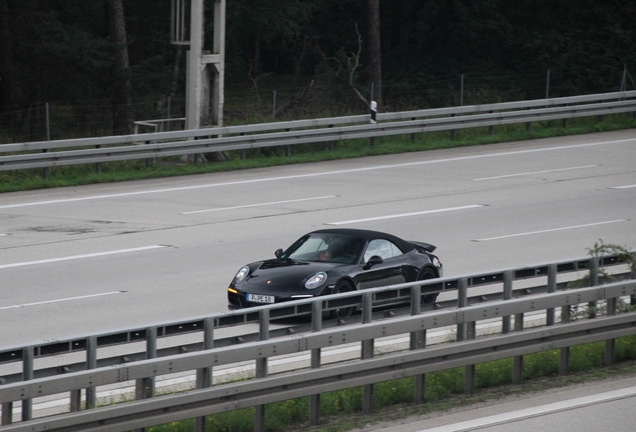 Porsche 991 Carrera 4 GTS Cabriolet MkII