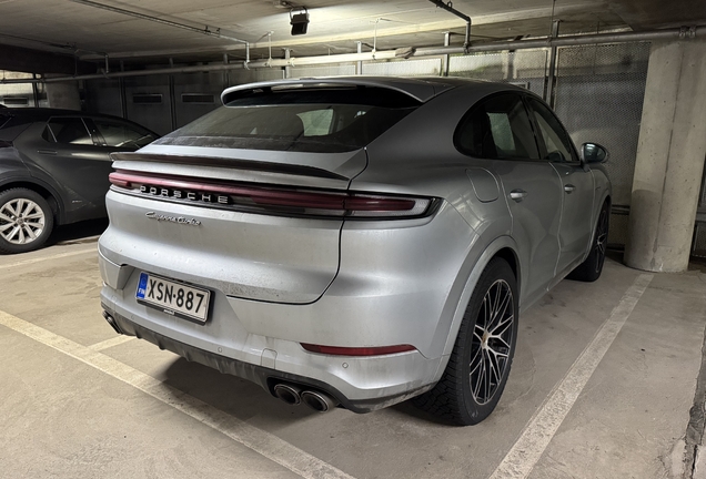 Porsche Cayenne Coupé Turbo E-Hybrid