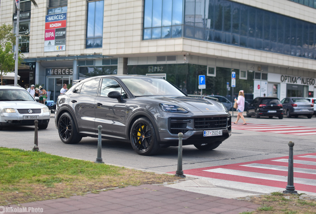 Porsche Cayenne Coupé Turbo E-Hybrid
