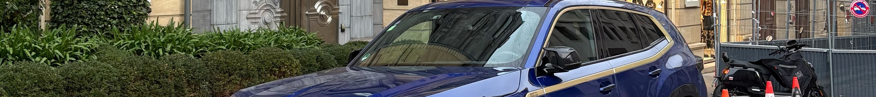 BMW XM G09