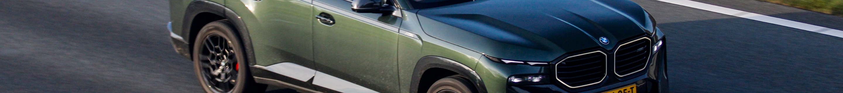 BMW XM G09