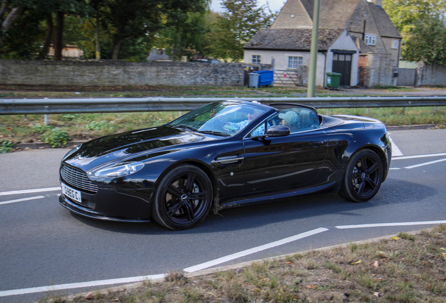 Aston Martin V8 Vantage N400 Roadster