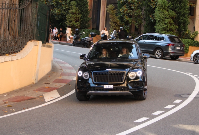 Bentley Bentayga Hybrid