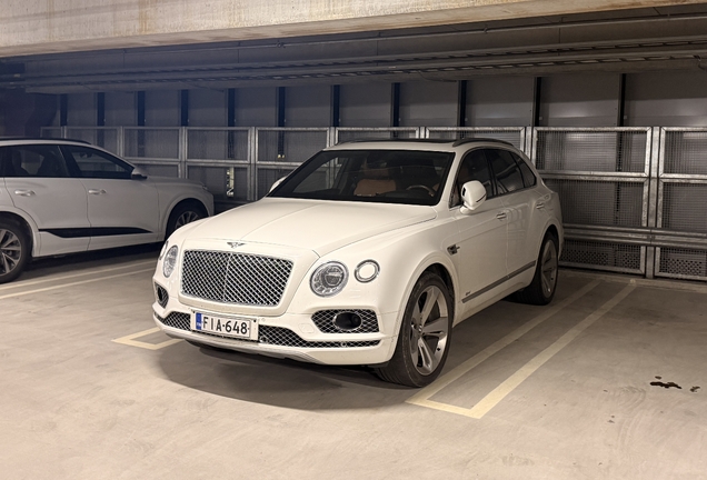 Bentley Bentayga Hybrid