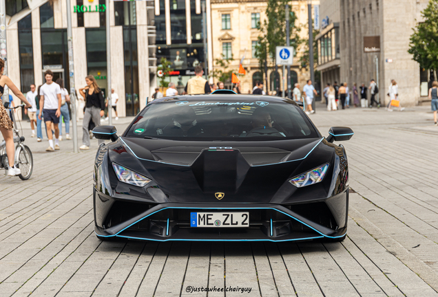 Lamborghini Huracán LP640-2 STO