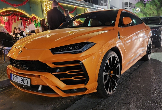 Lamborghini Urus