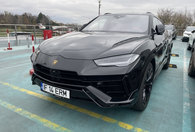Lamborghini Urus S