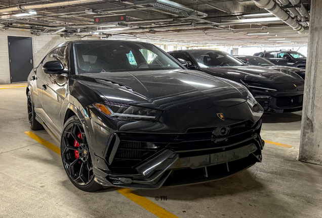 Lamborghini Urus Performante