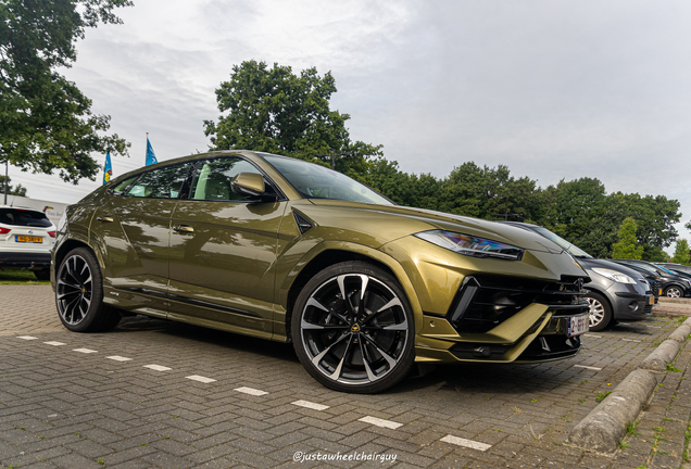 Lamborghini Urus S