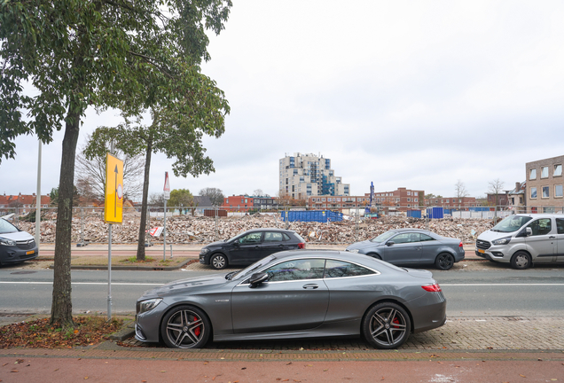Mercedes-AMG S 63 Coupé C217
