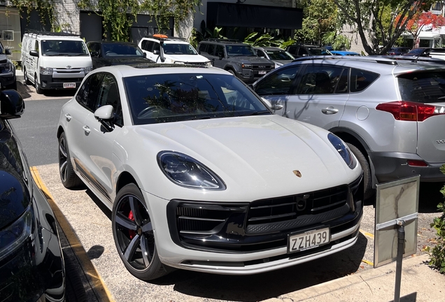 Porsche 95B Macan GTS MkIII