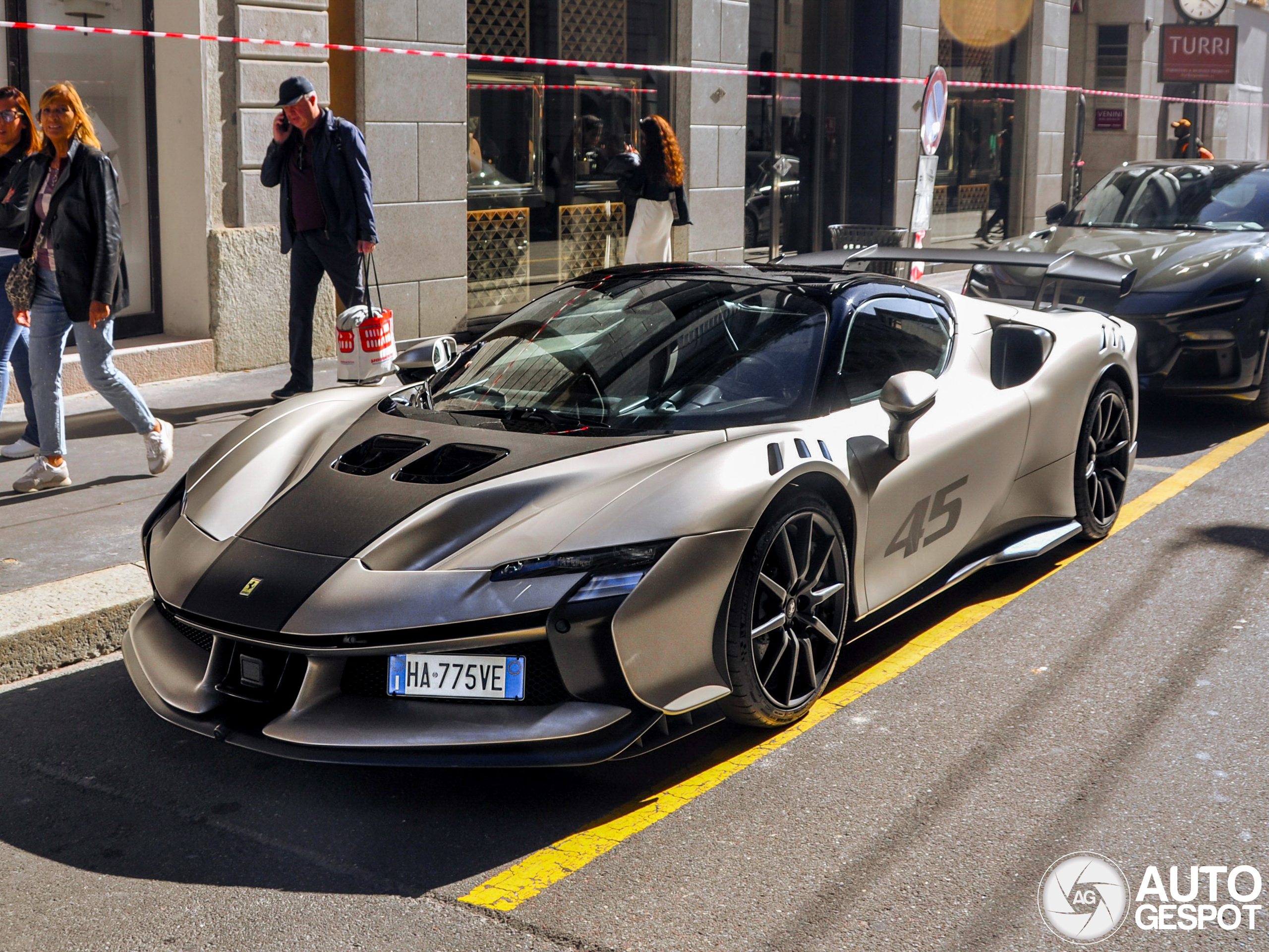 Ferrari SF90 XX Spider - 25 November 2025 - Autogespot