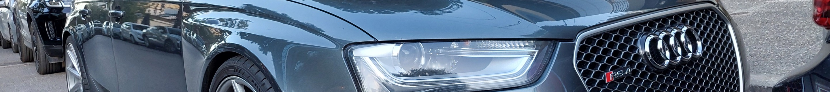 Audi RS4 Avant B8