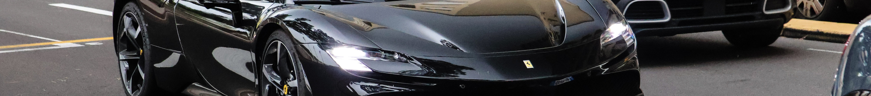 Ferrari SF90 Spider