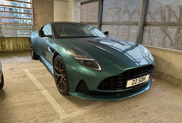 Aston Martin DB12