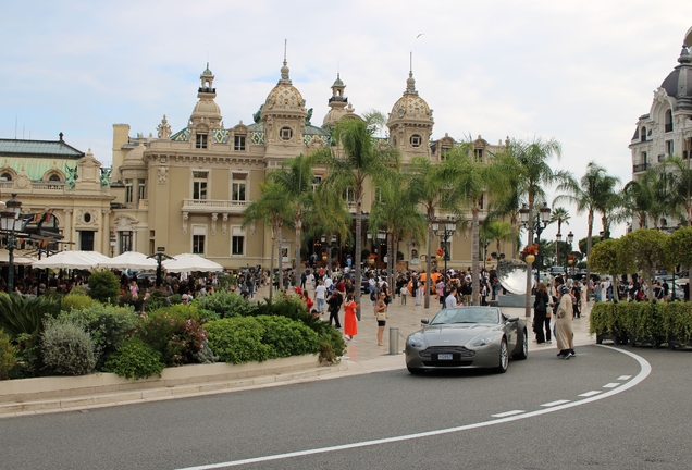 Aston Martin V8 Vantage Roadster