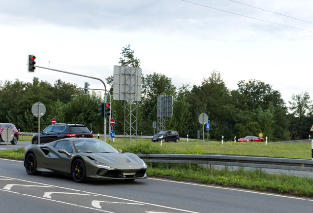 Ferrari F8 Spider