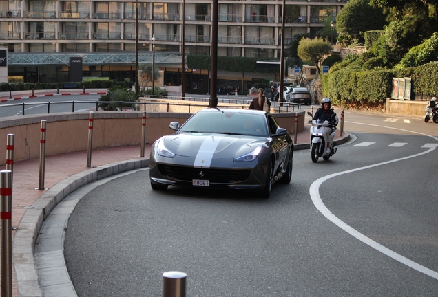 Ferrari GTC4Lusso