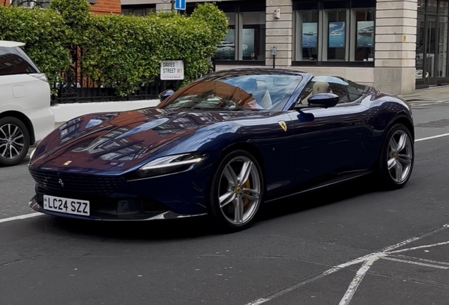 Ferrari Roma Spider