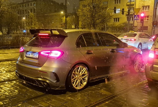 Mercedes-AMG A 45 S W177