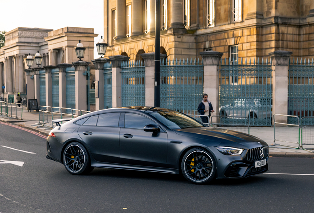 Mercedes-AMG GT 63 S X290