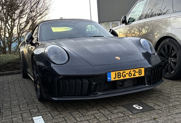 Porsche 992 Carrera 4 GTS Cabriolet MkII