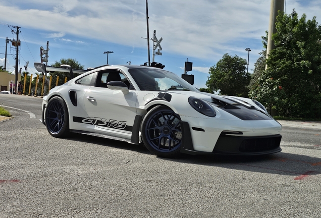 Porsche 992 GT3 RS MkI Weissach Package