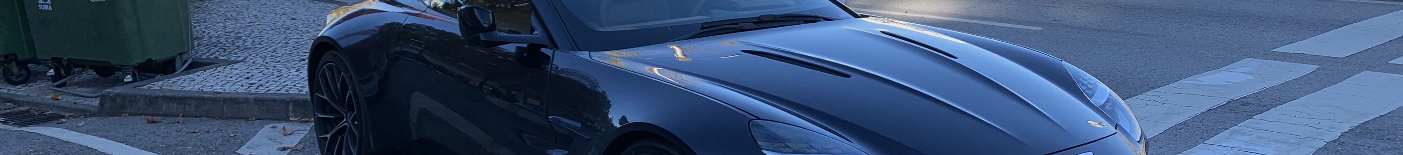 Aston Martin Vantage 2024