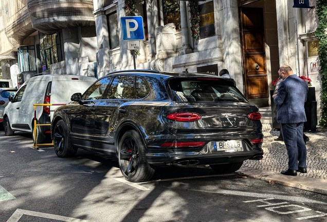 Bentley Bentayga Hybrid 2024