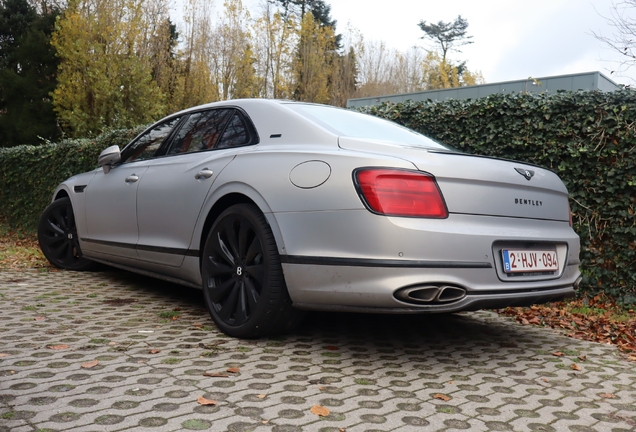 Bentley Flying Spur 2025 Black Edition