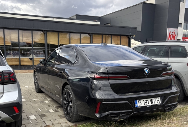BMW M760e xDrive