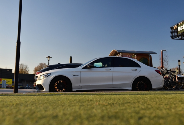 Mercedes-AMG C 63 S W205