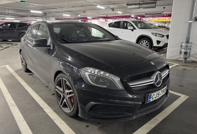 Mercedes-Benz A 45 AMG