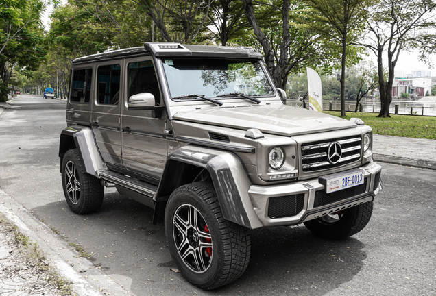 Mercedes-Benz G 500 4X4²