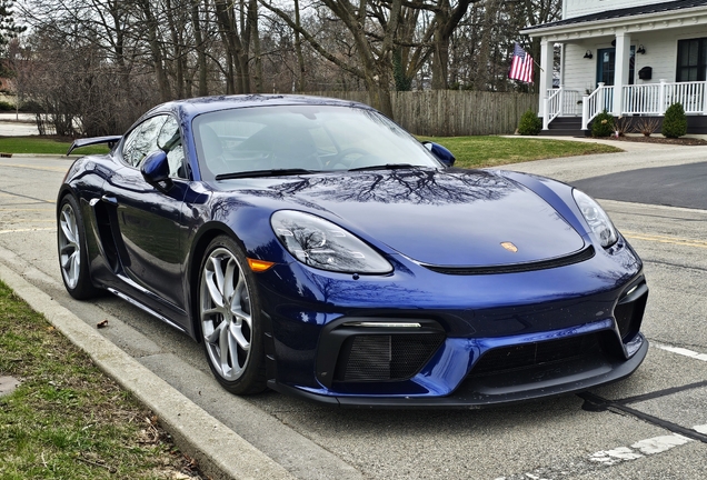 Porsche 718 Cayman GT4