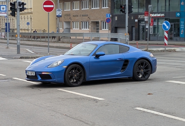 Porsche 718 Cayman S