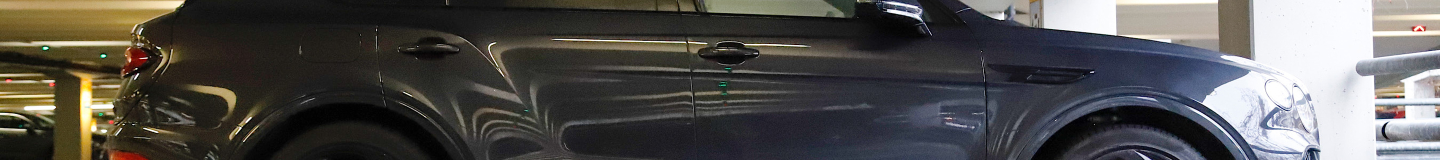 Bentley Bentayga Hybrid S 2024 Black Edition