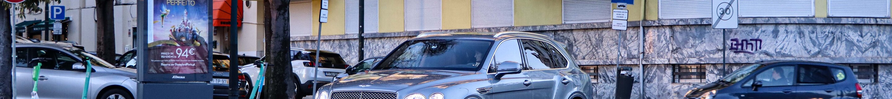 Bentley Bentayga Hybrid 2021