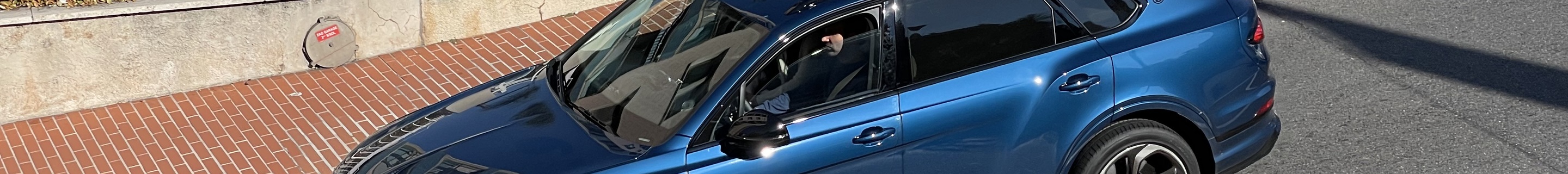 Bentley Bentayga V8 S 2022