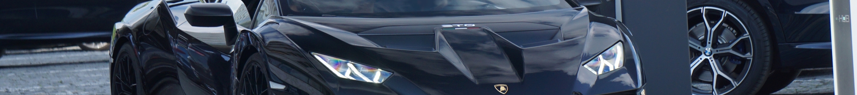 Lamborghini Huracán LP640-2 STO