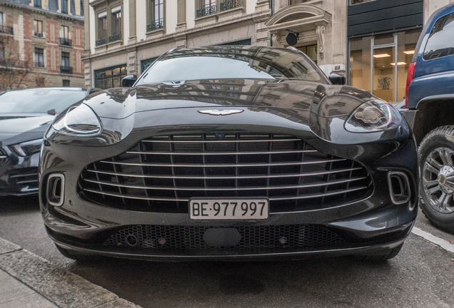 Aston Martin DBX