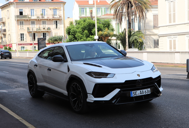 Lamborghini Urus Performante