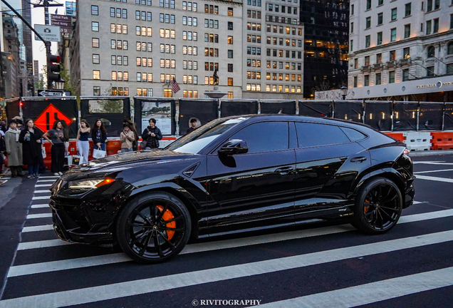 Lamborghini Urus S